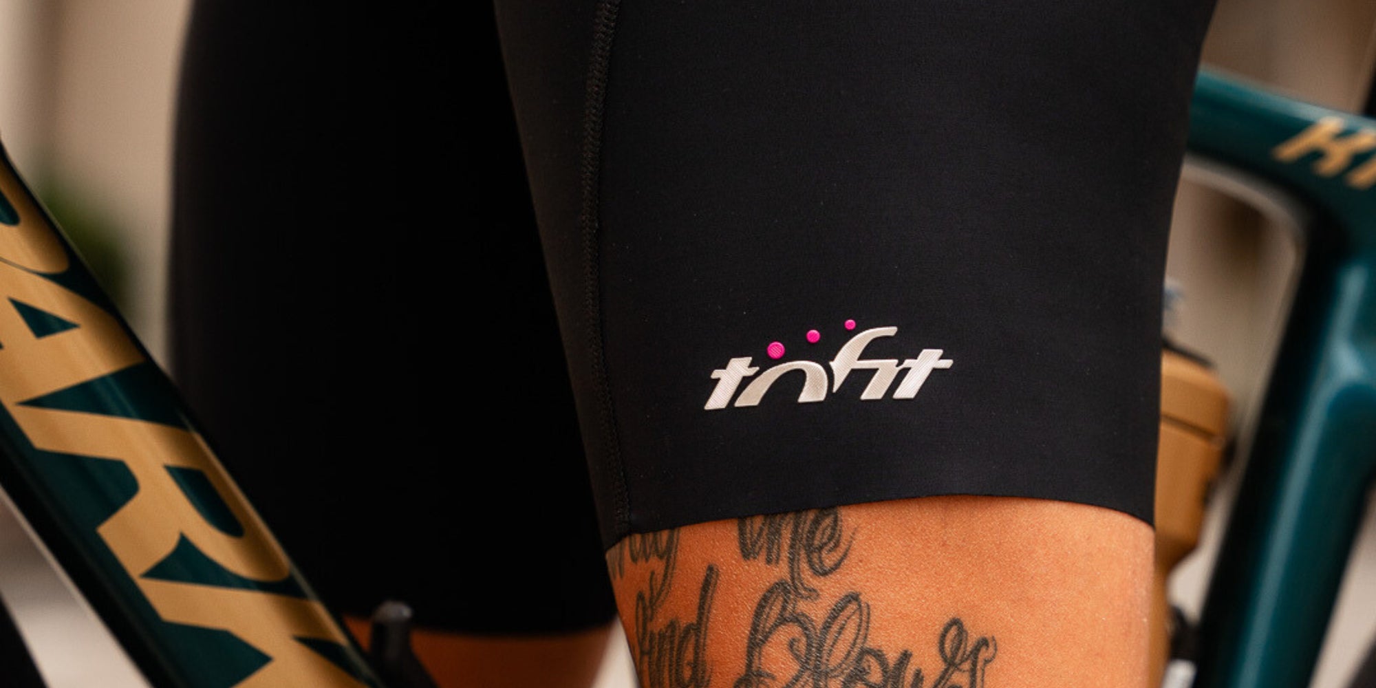 SALOPETTE E CALZAMAGLIE DONNA CICLISMO